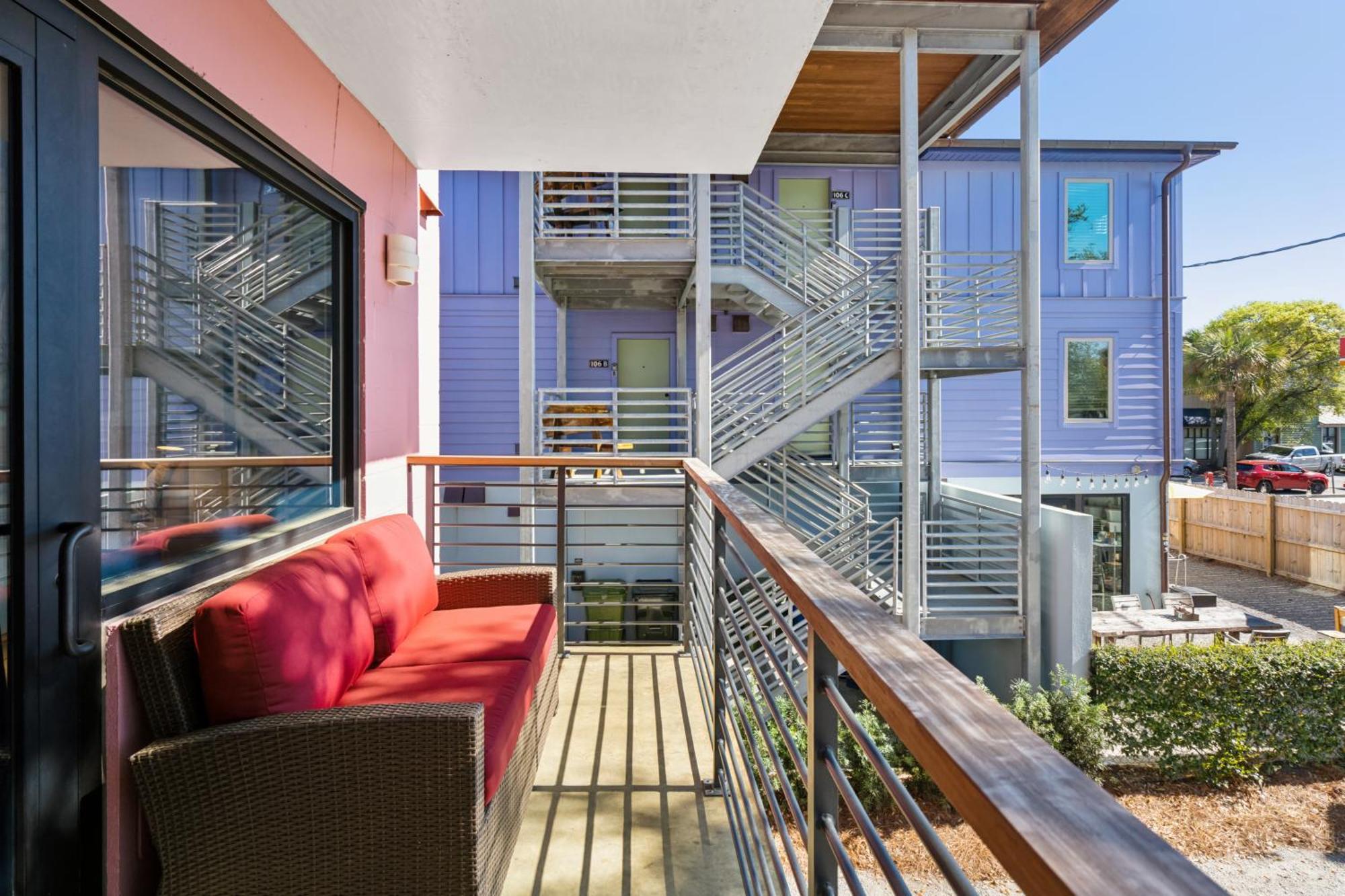 Boutique Vera Hotel In The Heart Of Folly Beach Extérieur photo