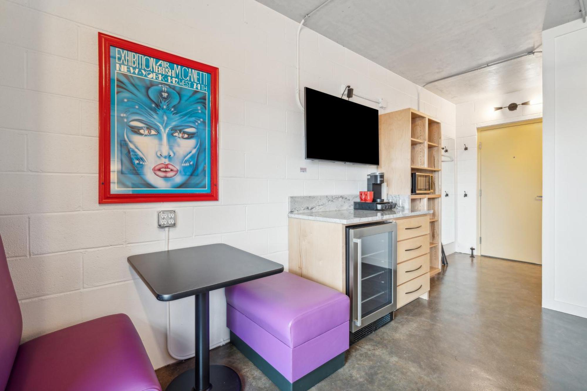 Boutique Vera Hotel In The Heart Of Folly Beach Extérieur photo