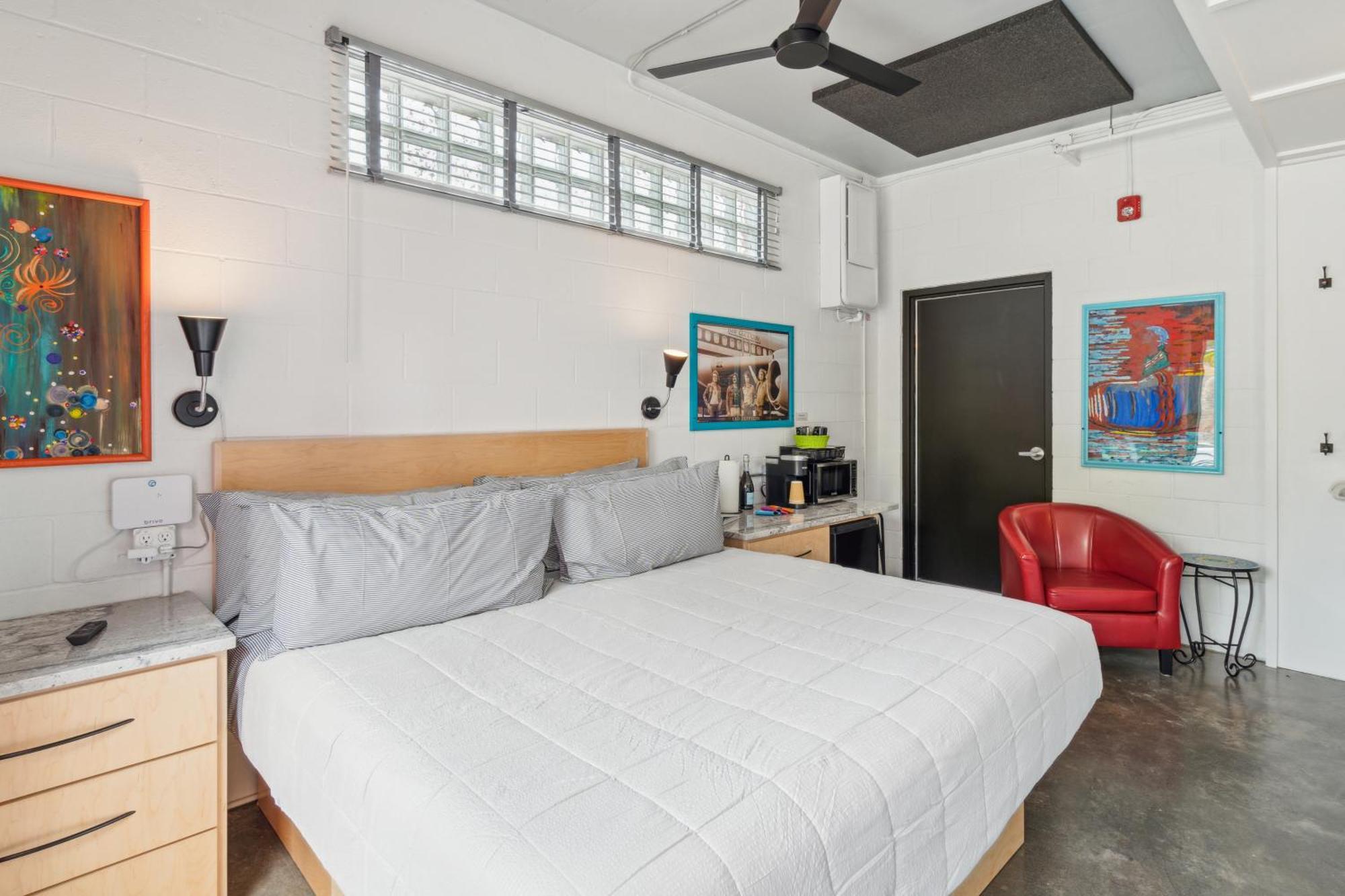 Boutique Vera Hotel In The Heart Of Folly Beach Extérieur photo